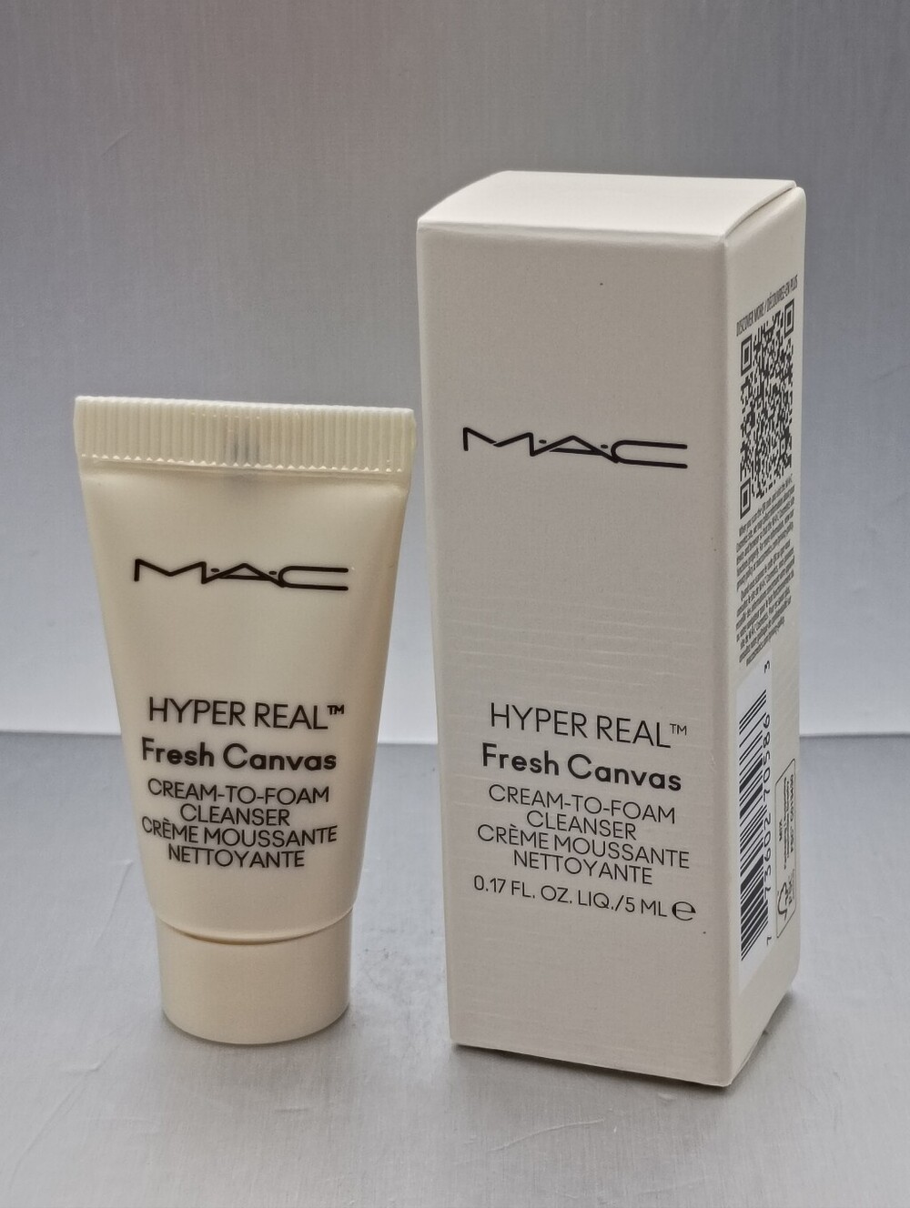 5 For $25 Item🌸 MAC Hyper Real Fresh Canvas Cream To Foam Cleanser